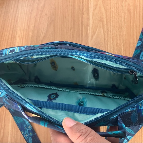 Lug Scoop Crossbody Bag Peacock Print | Travel - Every Day Use - Picture 11 of 14